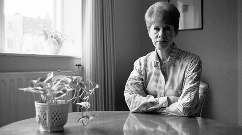 Έφυγε από τη ζωή σε ηλικία 87 ετών η μυθιστοριογράφος Ανίτα Μπρούκνερ